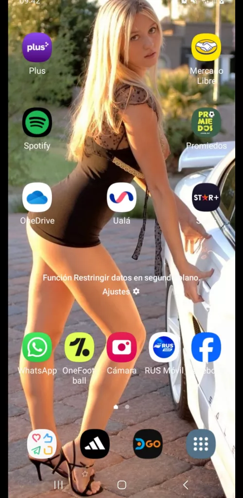 My wallpaper😍😋