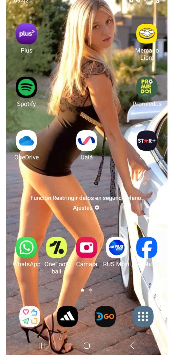 My wallpaper😍😋