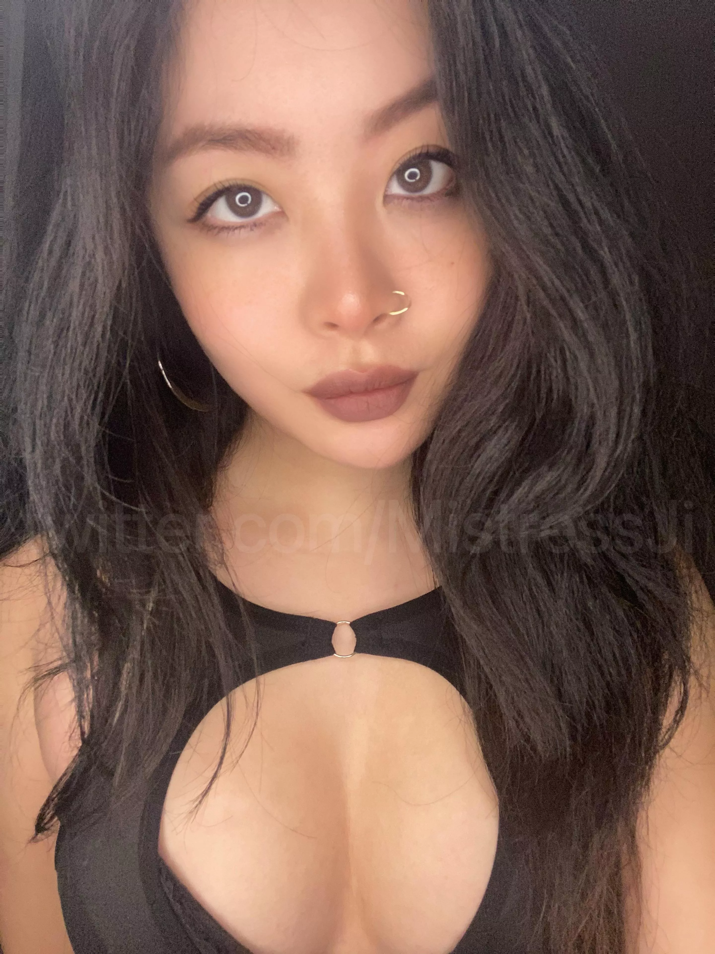 One look into my eyes and you drop to your knees [F]