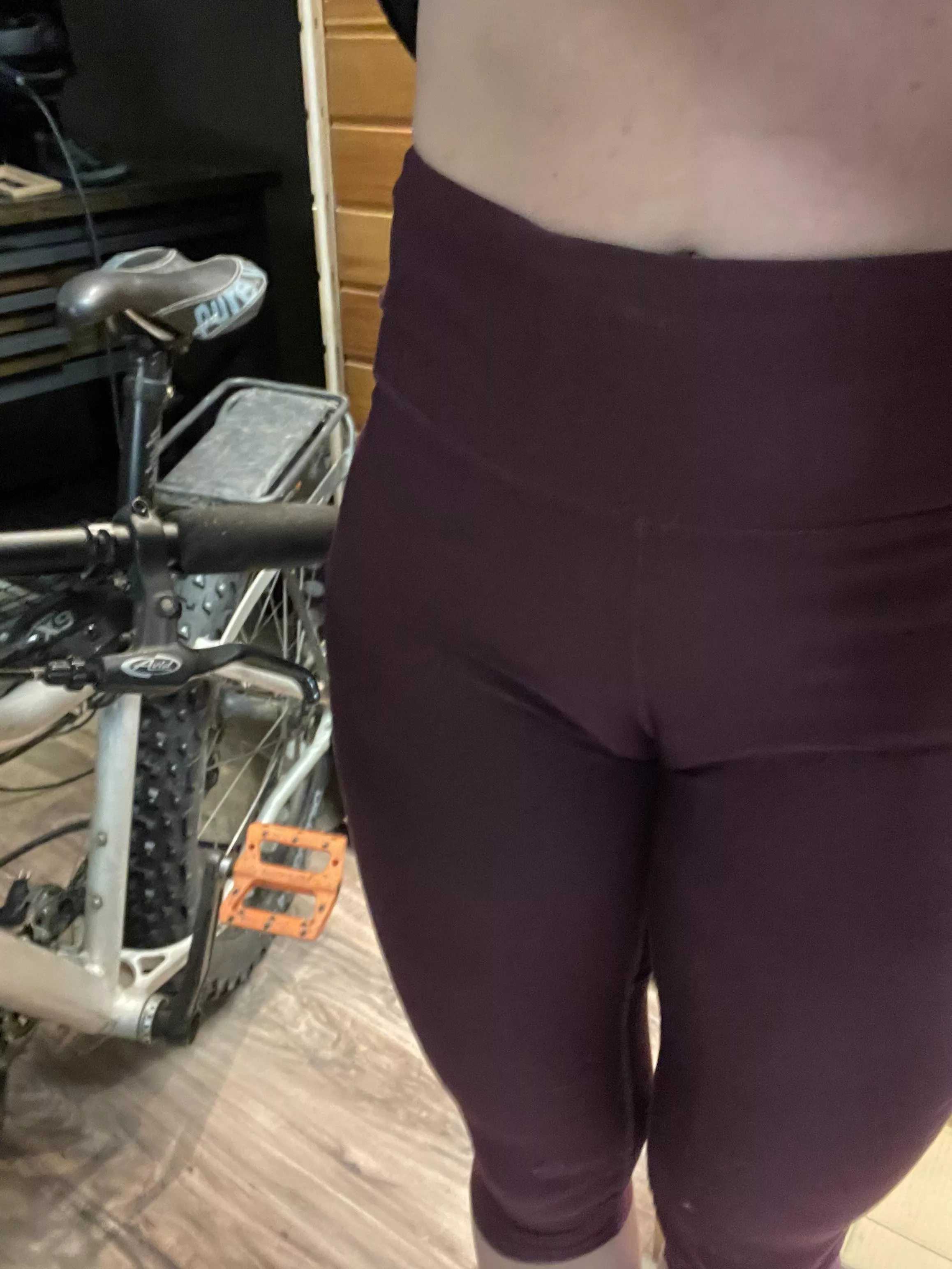 Ride the bike or your face… 🤭