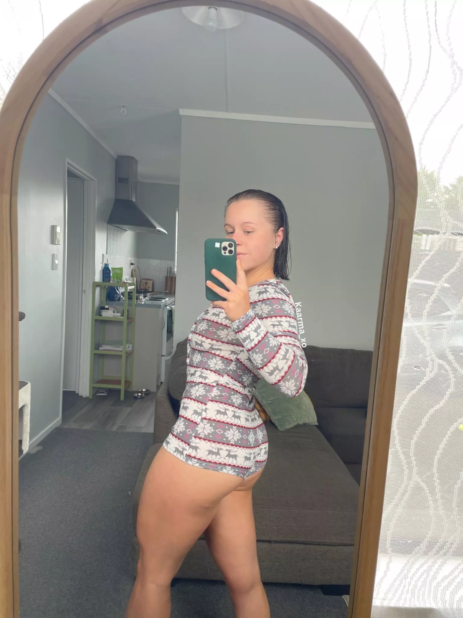 Santa’s gonna drop me off as your Christmas present, but only if you’ve been naughty