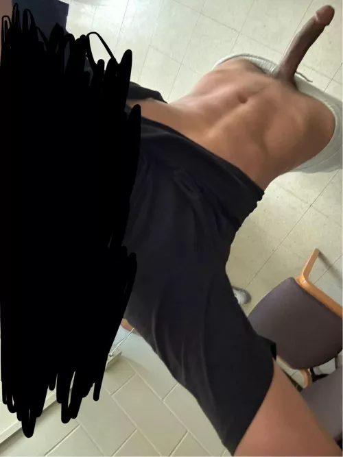 Upvote if my bbc is bigger than you