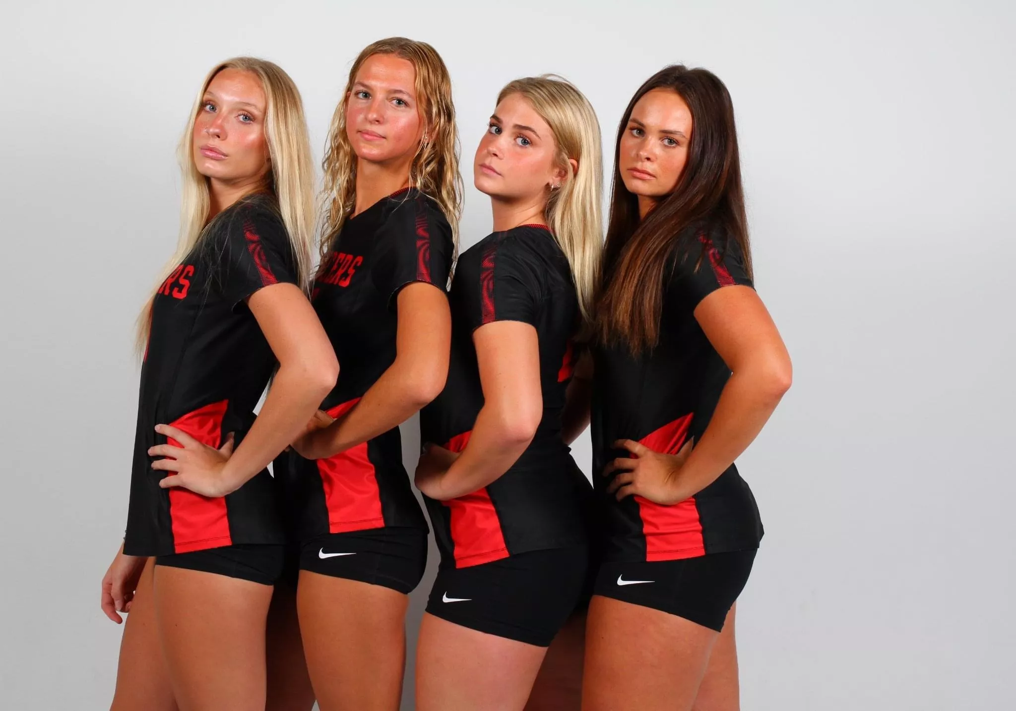 Volleyball girls [4]