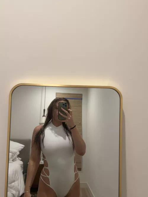 We can fuck right infront of the mirror :)