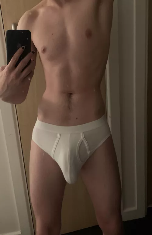 Who wants a teen in some briefs? ;)