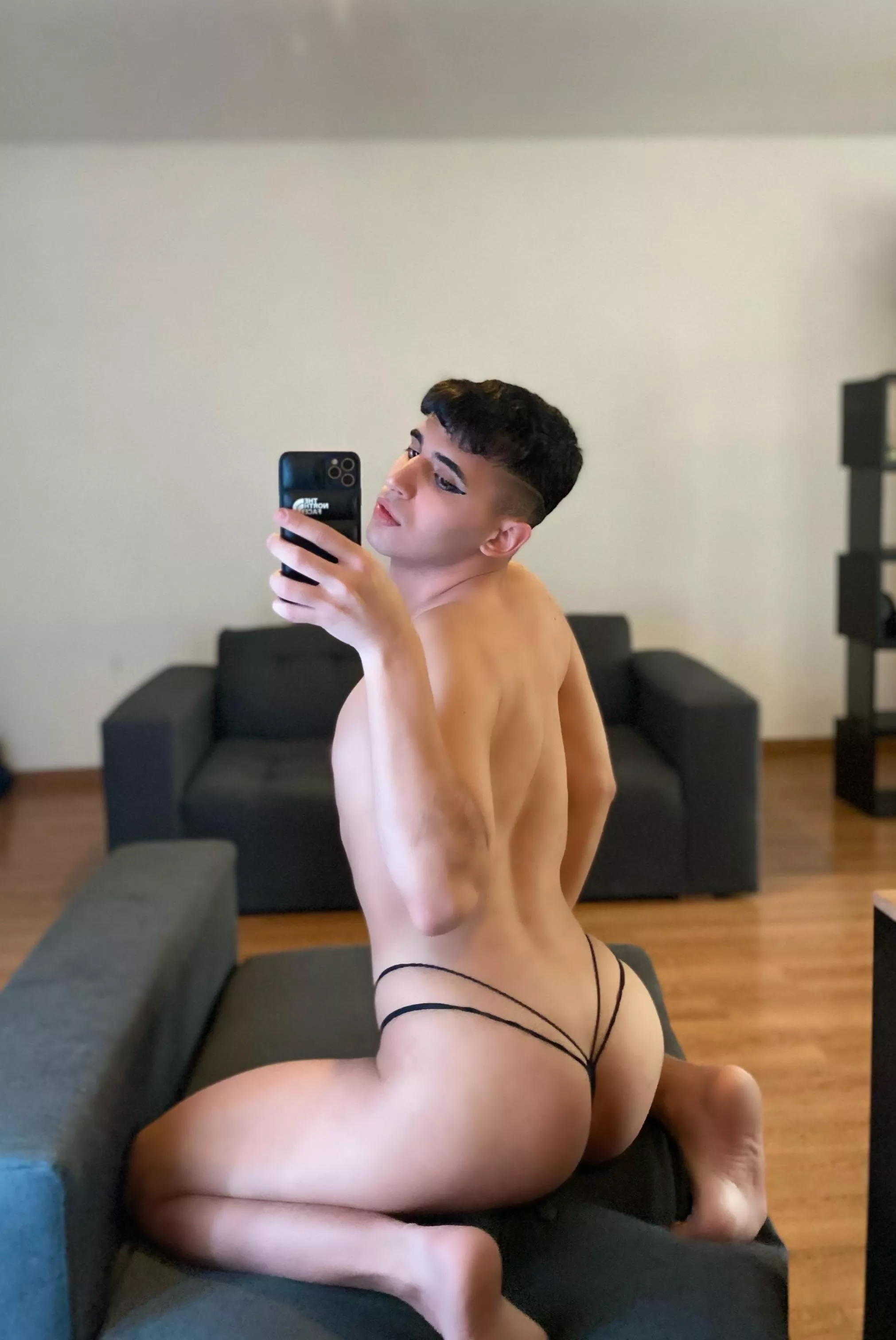 yea or no for strings?