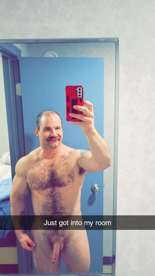 You're down the hall and I send you this, what's your move?