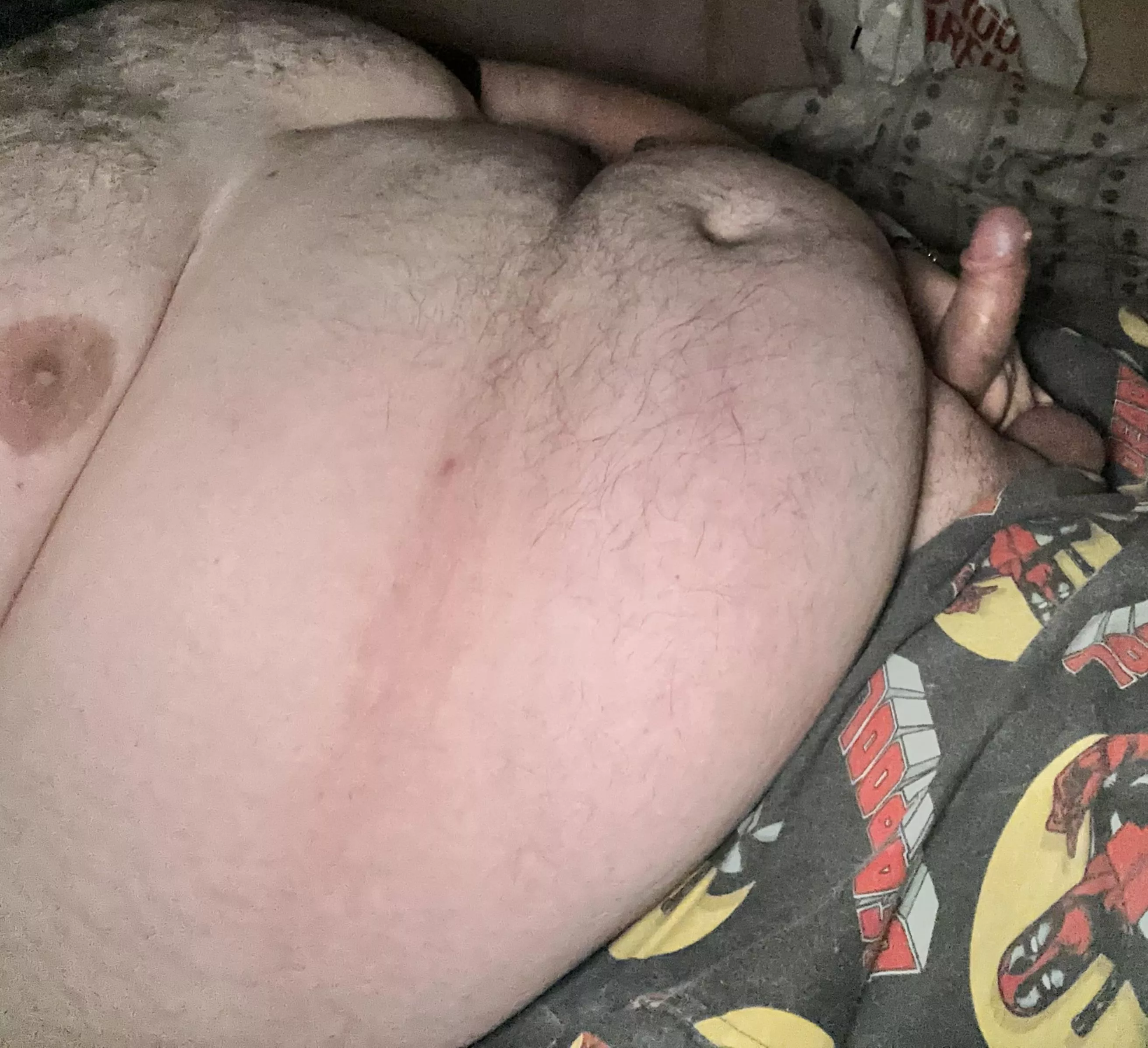 31m almost my birthday, wanna help me celebrate?