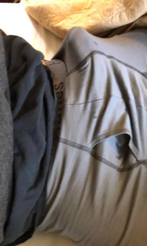 33 m Who can I watch cum while I smoke a blunt outside Six1seven_781