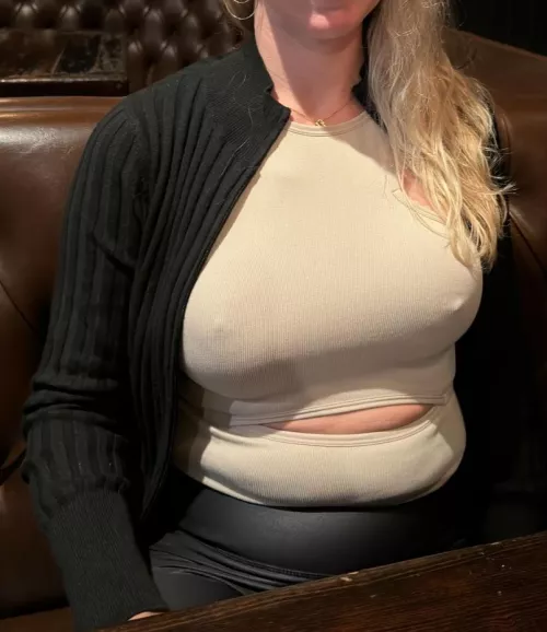 34F Wife wants to play ☺️