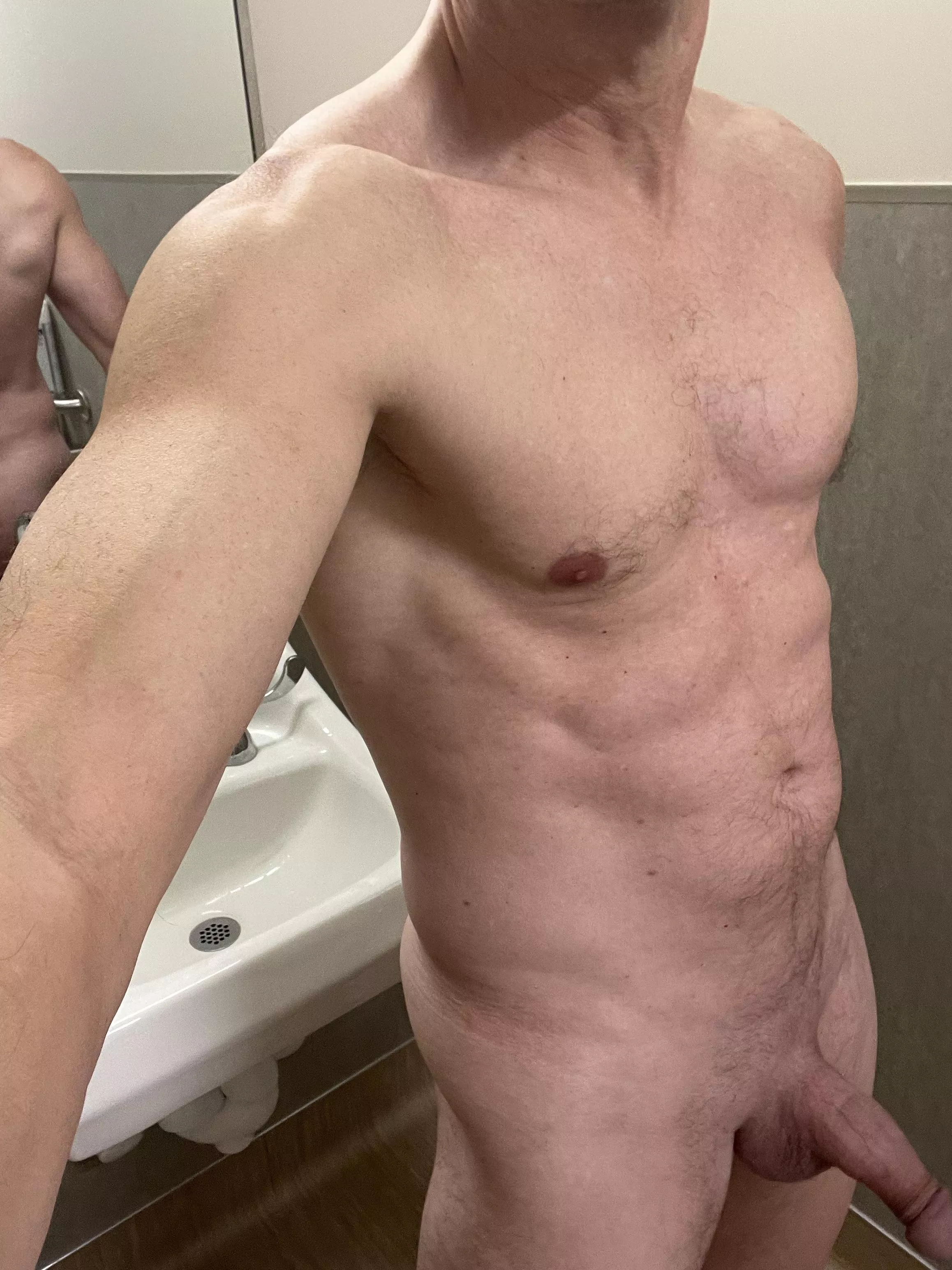 [56] I hope everyone had a great weekend!!