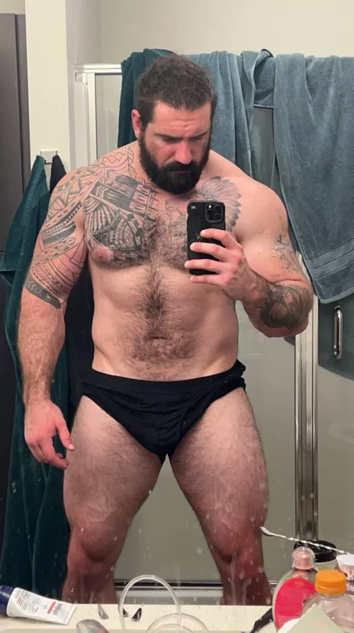 Anyone with bulge underwear kink ?