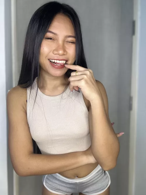 Can you bite my nails?😁