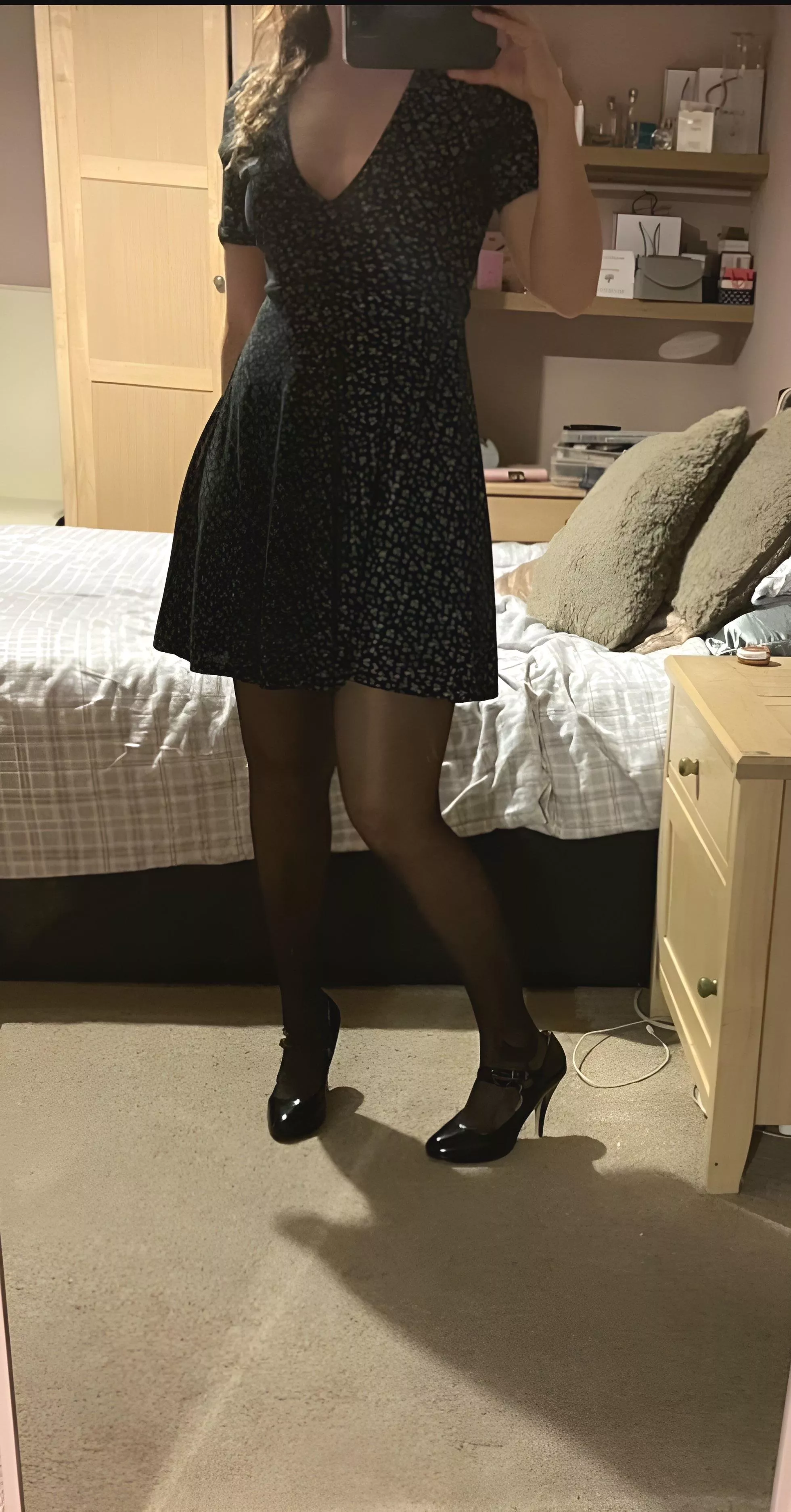 Cute girly dress and tights, perfect for this weather [F]