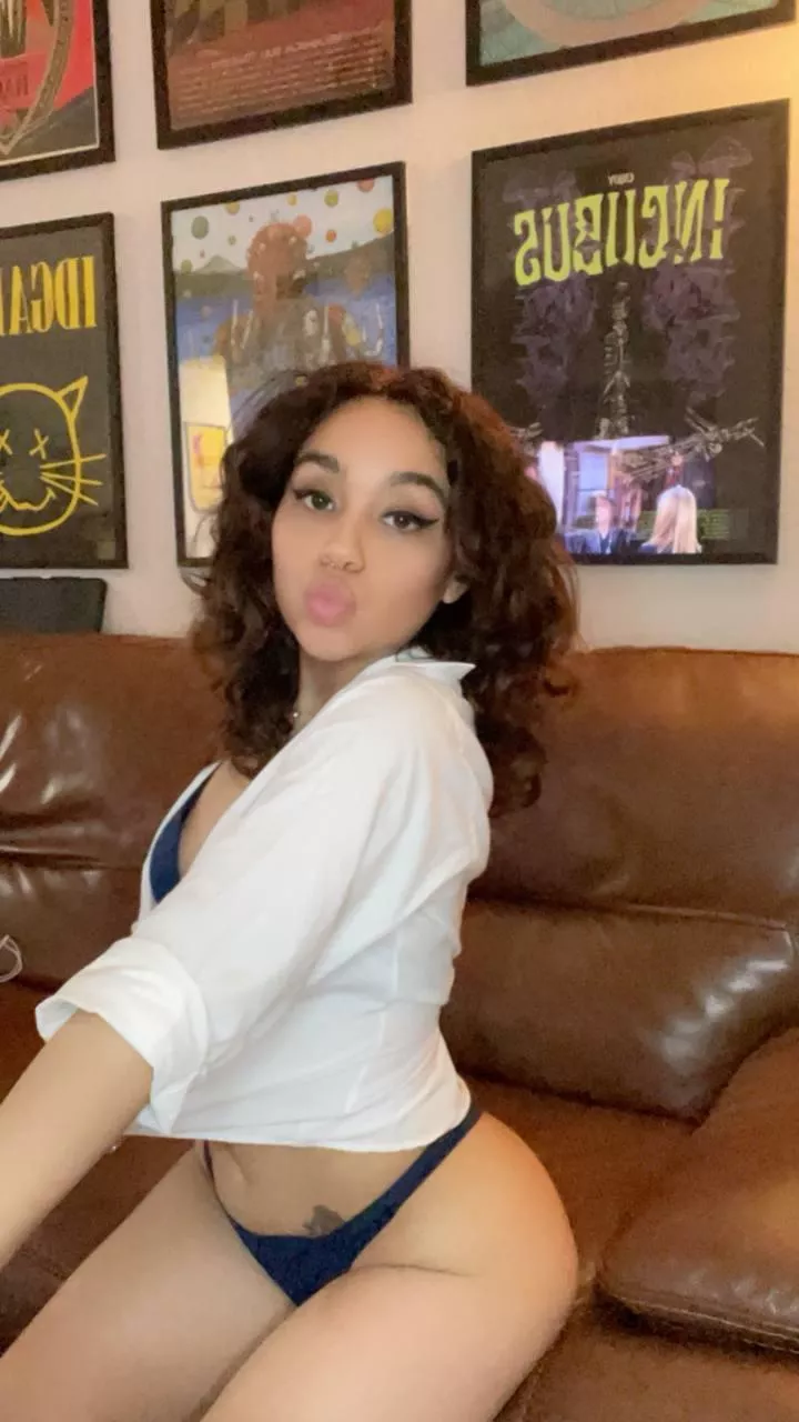 Heard you're into sexy latinas ;)