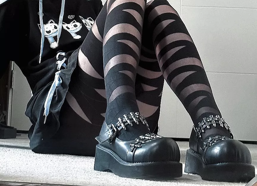 Hope everyone on here has been having a great day <3