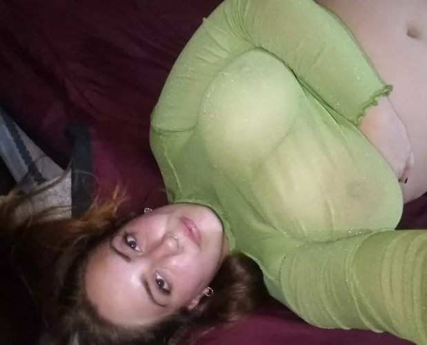 I love this longsleeve green top.