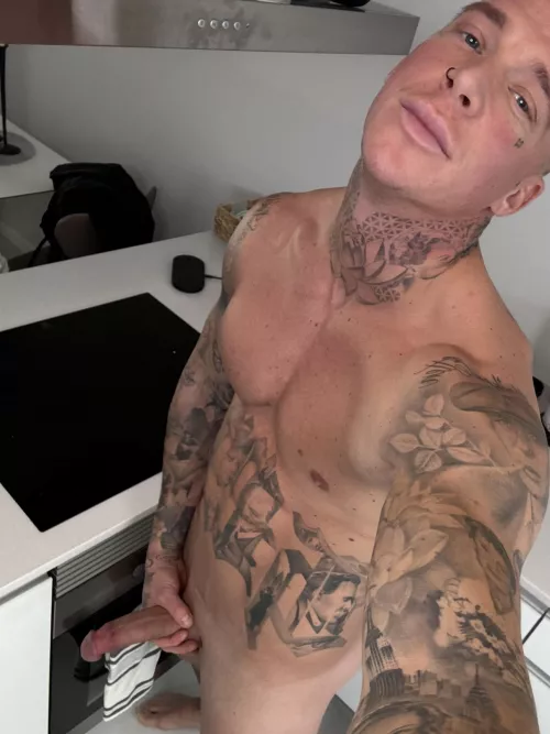 I need to blow you and get blowed😈