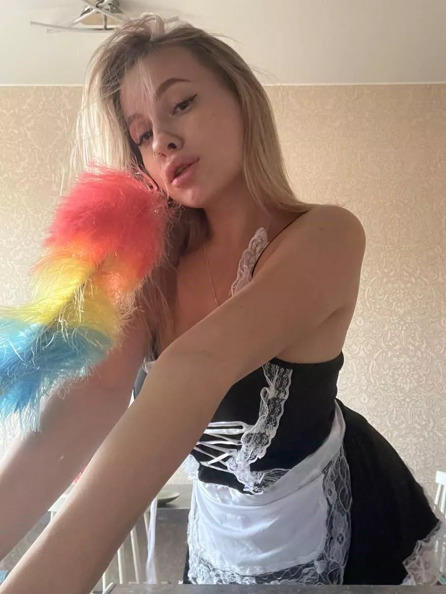 It's too dusty in your pants, let me clean it up.) f20