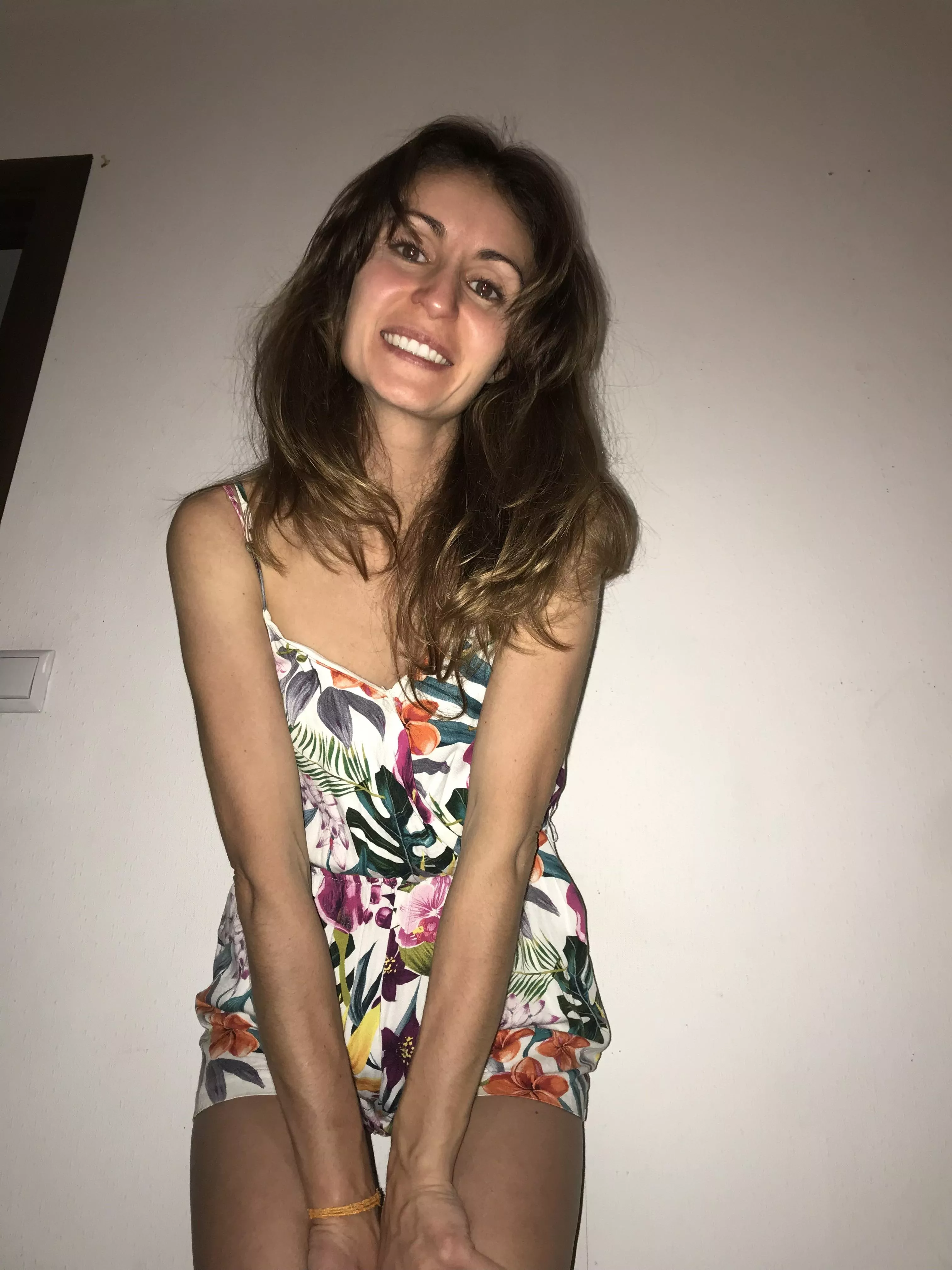 Milf is in a wonderful mood today (F30)