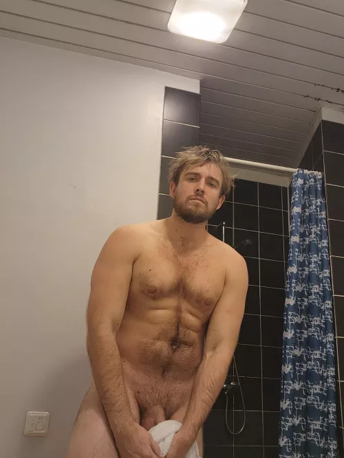 The very hot shower felt good (33)