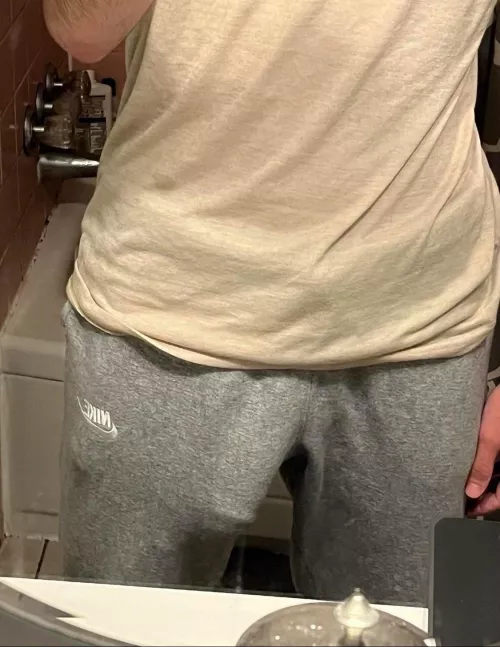 Thinking about going out commando for the first time, is it too noticeable?