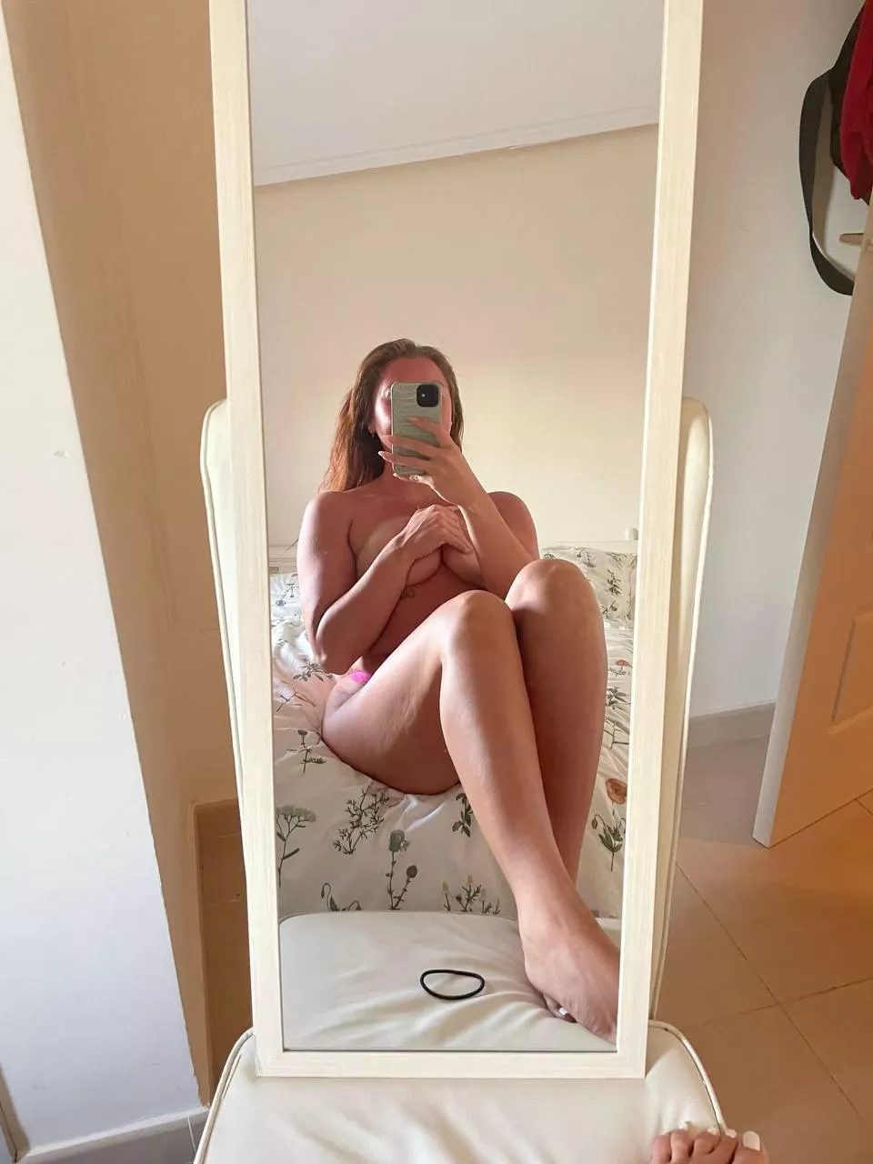 Vem vill se min nakna kropp?😈