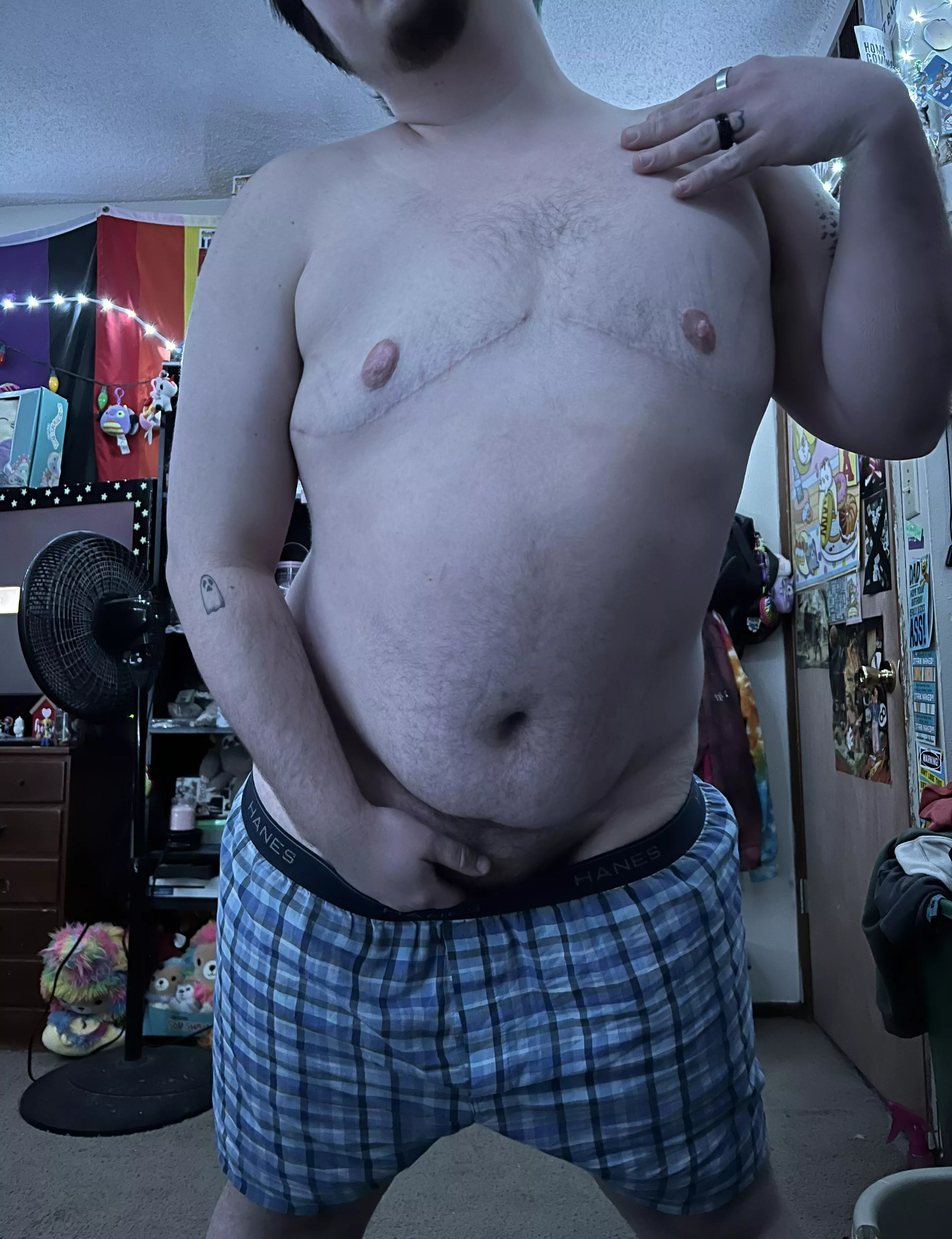 I dare you to pull these down 😈💦👅