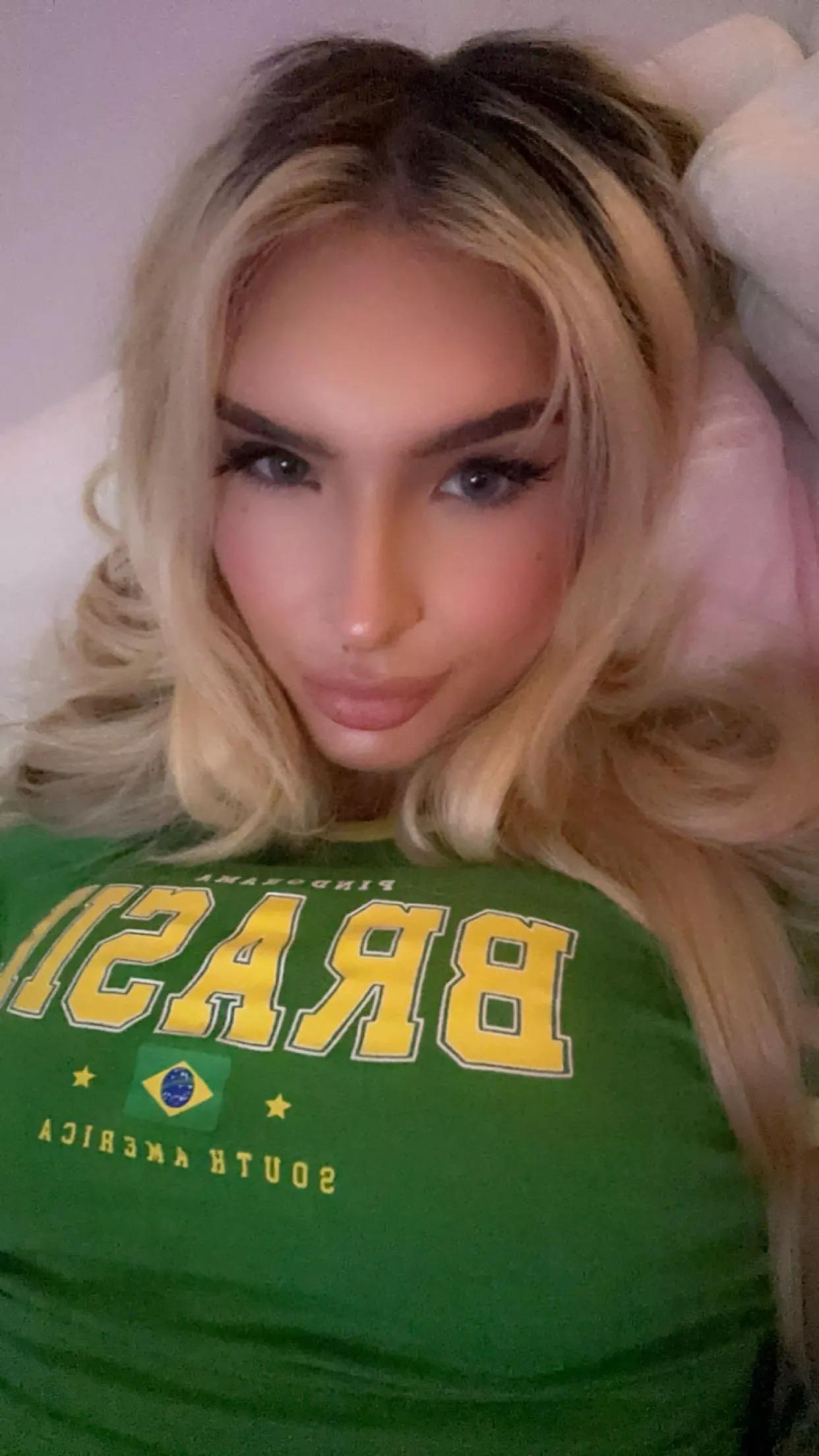 Say yes if you'd take me on a date