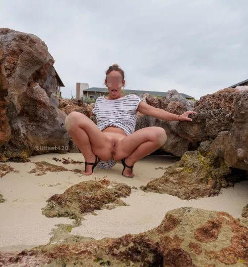 Had to do this one quickly as people were watching from their balcony. (OC)