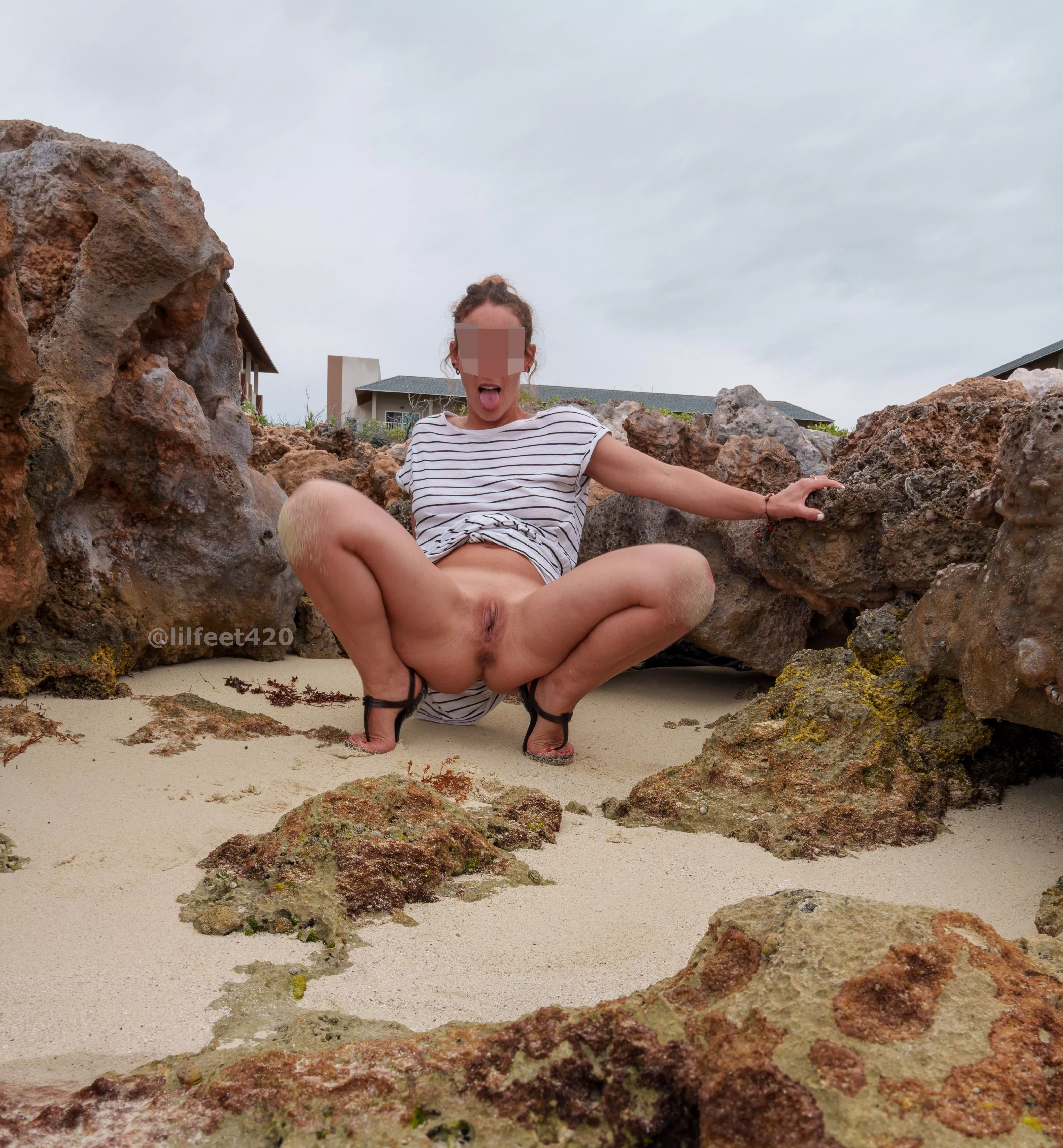 Had to do this one quickly as people were watching from their balcony. (OC)