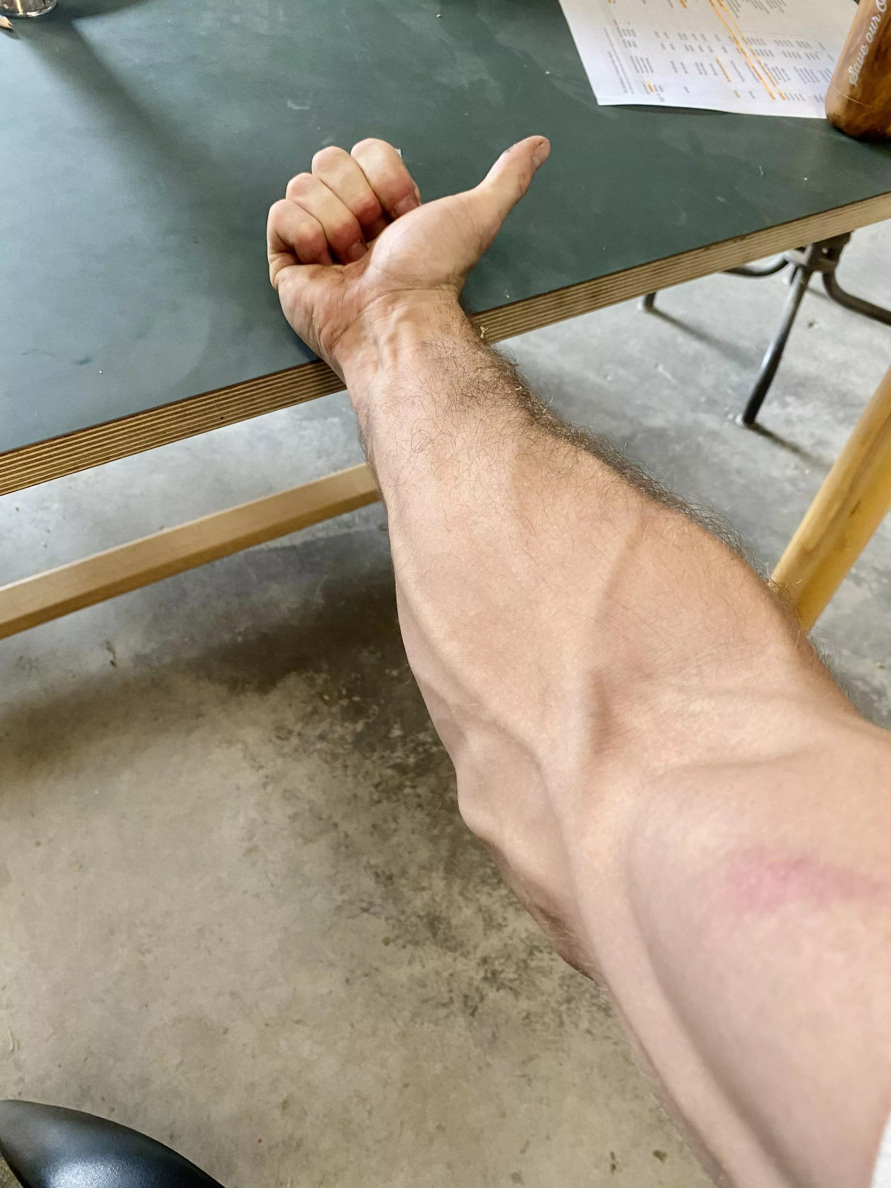 One more for the veiny forearm lovers