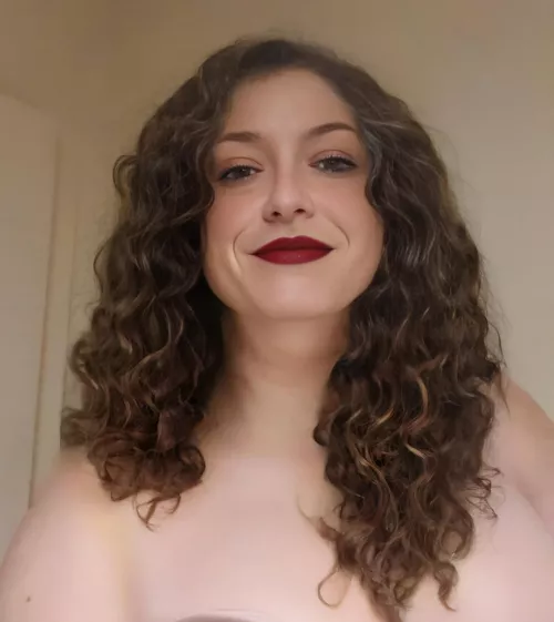 With these cold nights would you like a big boned busty CD to keep you warm