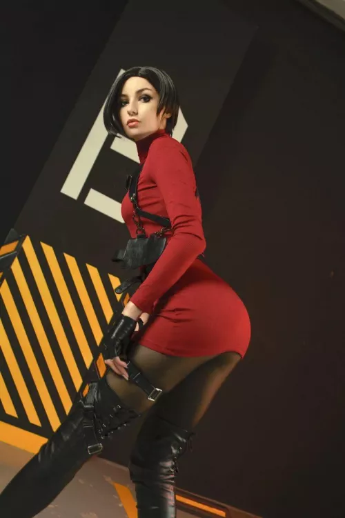 Ada Wong by Axilirator