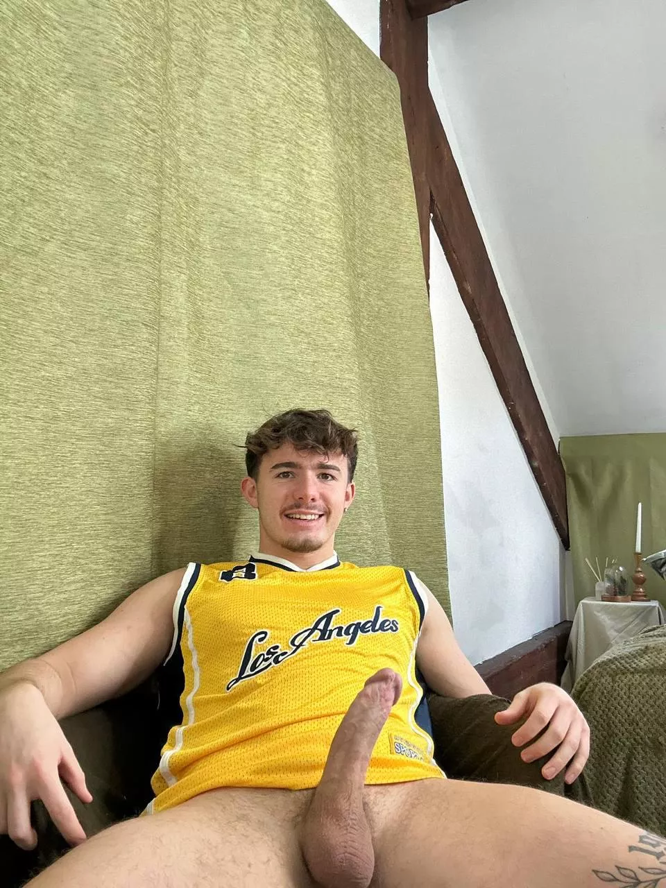 Are you brave enough to let me go balls deep? 😈?