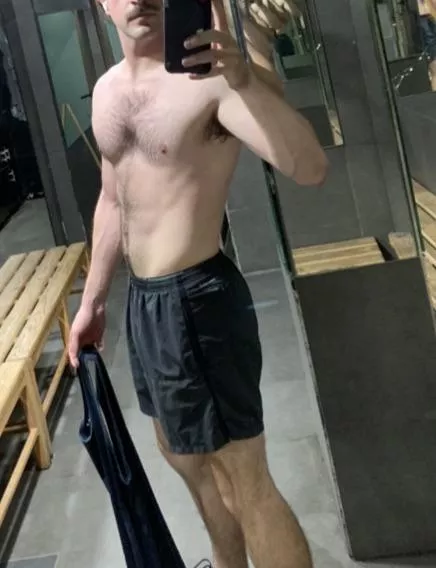 But who would wanna eat out a sweaty Gym Brat?