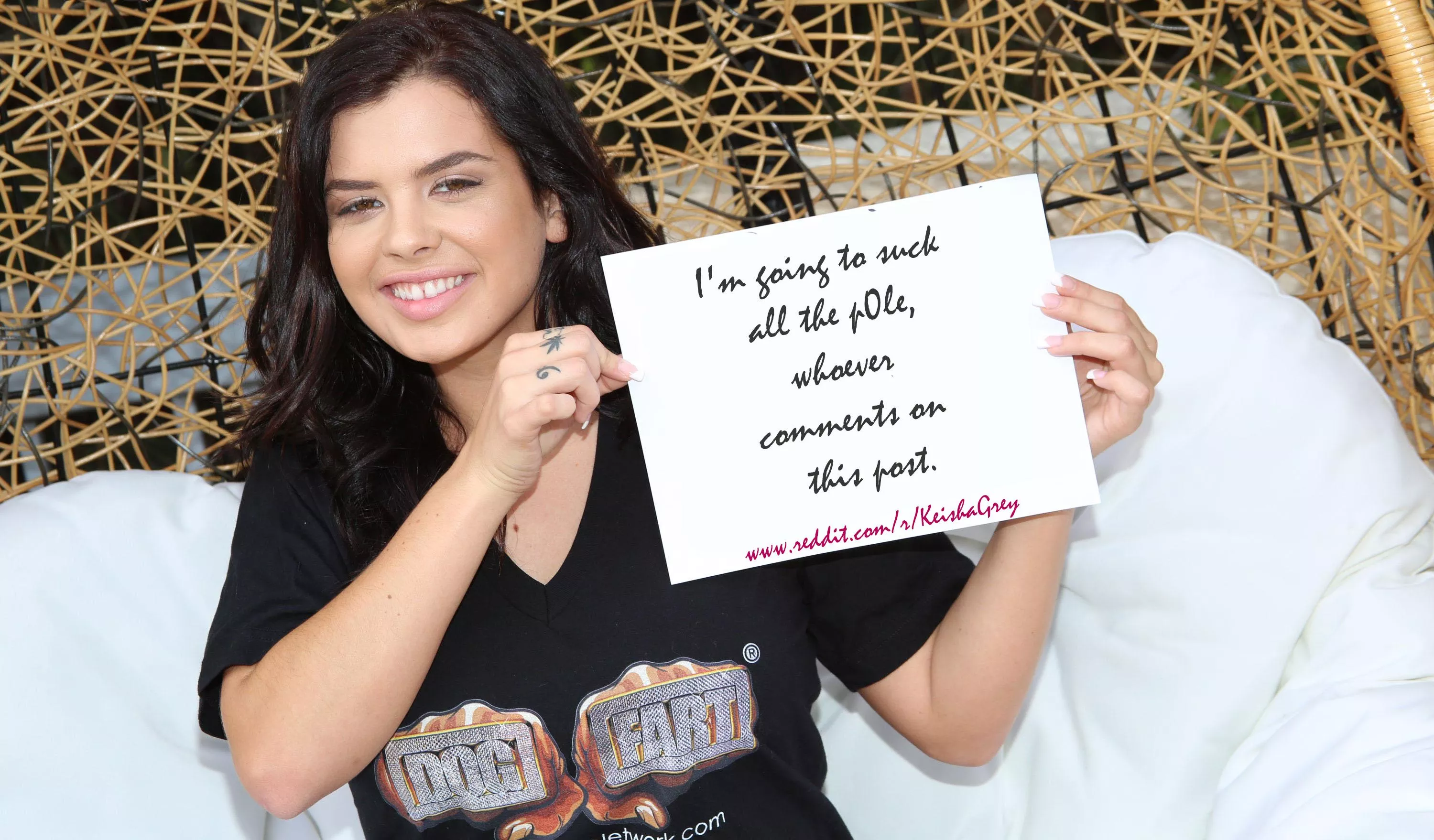 How could I reject this offer? :v