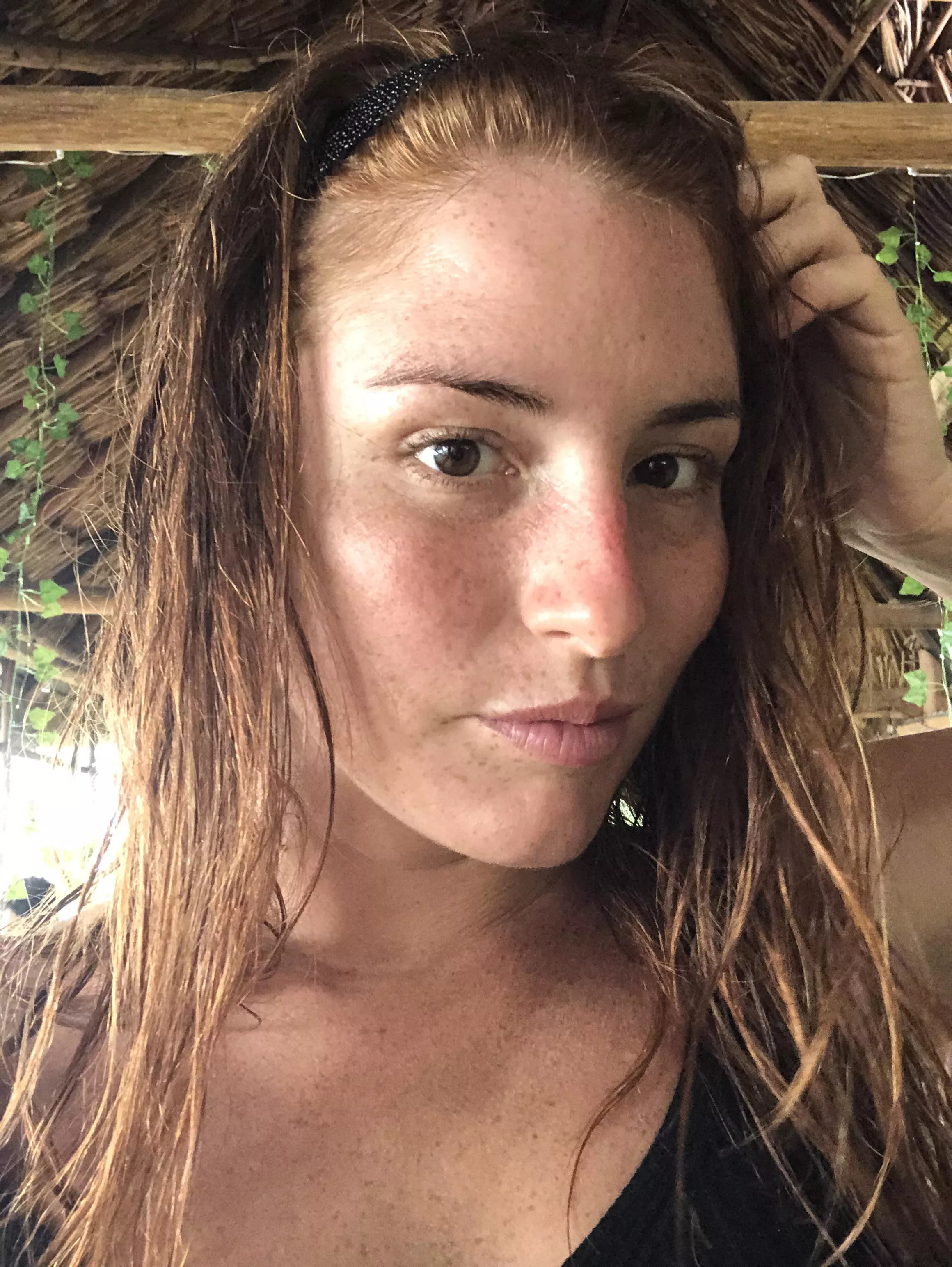 [IRTR] did u see a redhead latina like me?