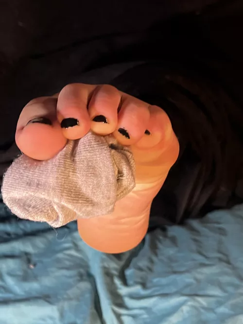 Open wide 👣 🧦 👅