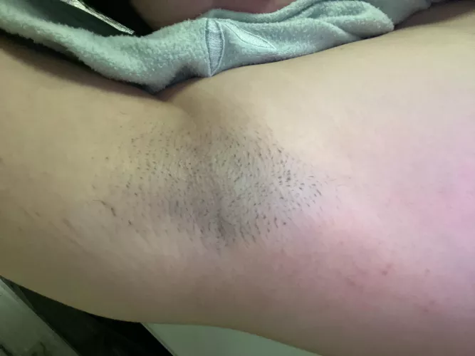 who doesn't love a little stubble?🙈