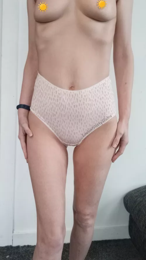 Why not find out how irresistible my scent is? [SELLING][UK]