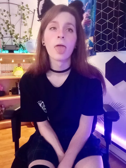 Can I be you're kitten? 🤤🥰