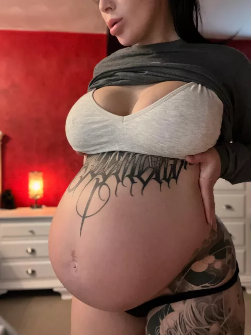 I wonder how much more my belly can stretch!