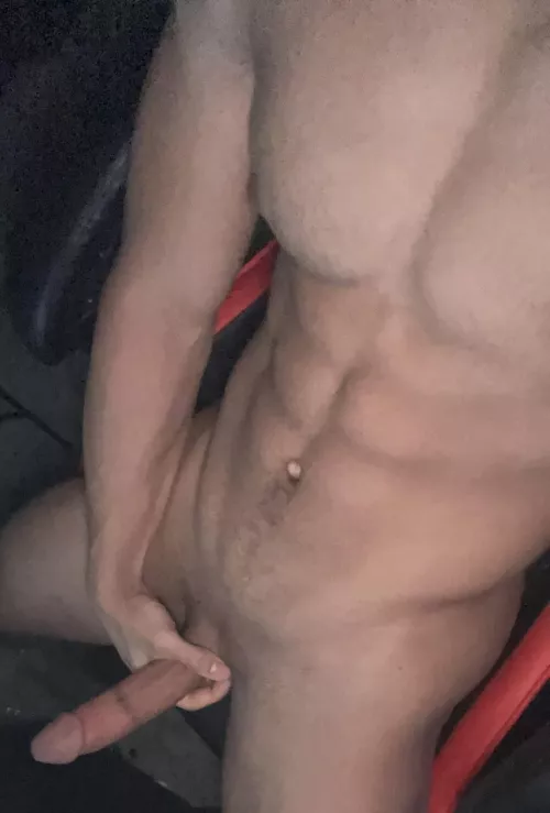 Long dick deserves to be sucked