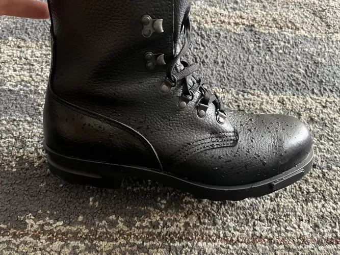 Question On Leather Construction