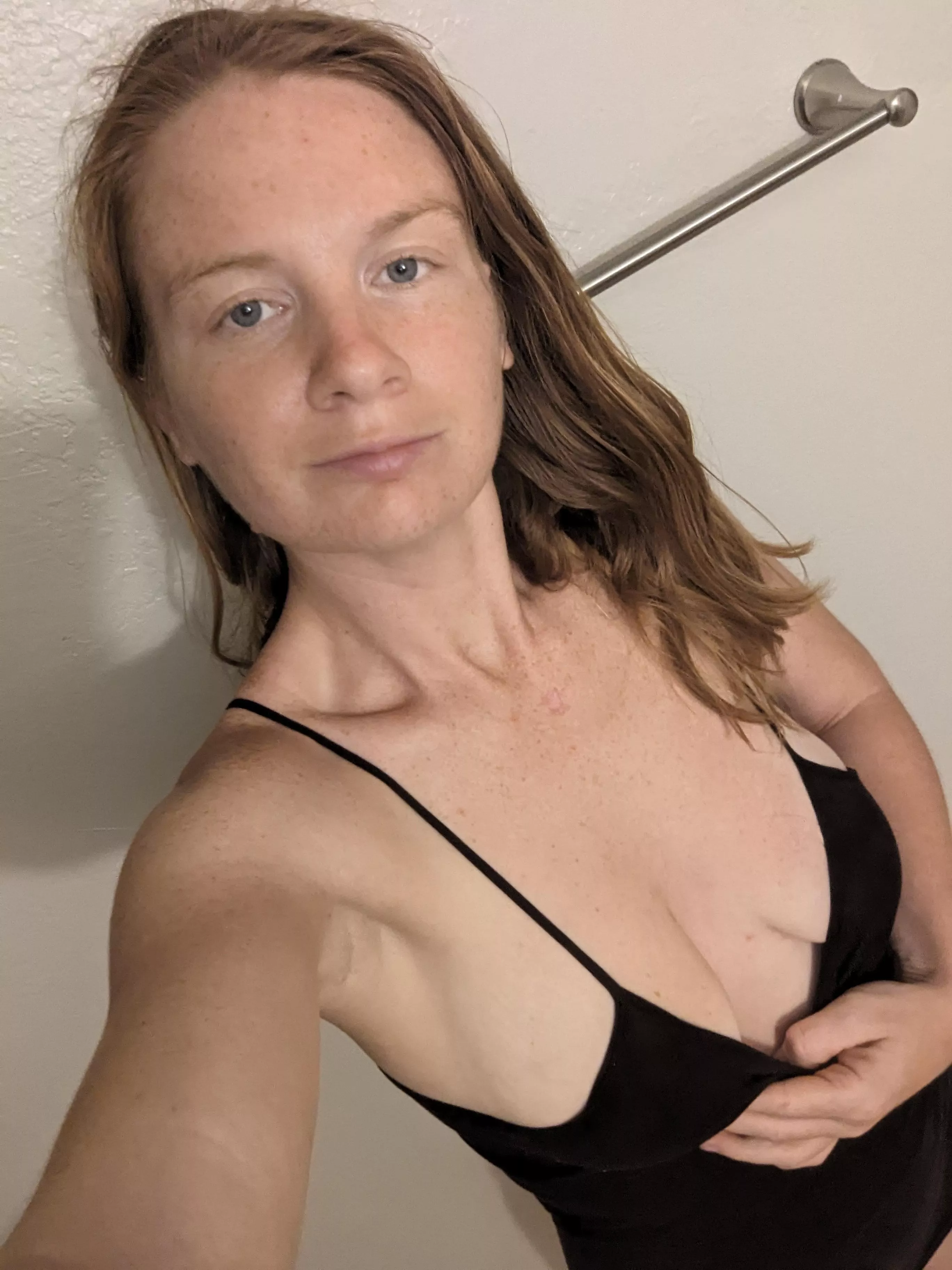 Ravishing Redhead Rendezvous❤️ [F27]