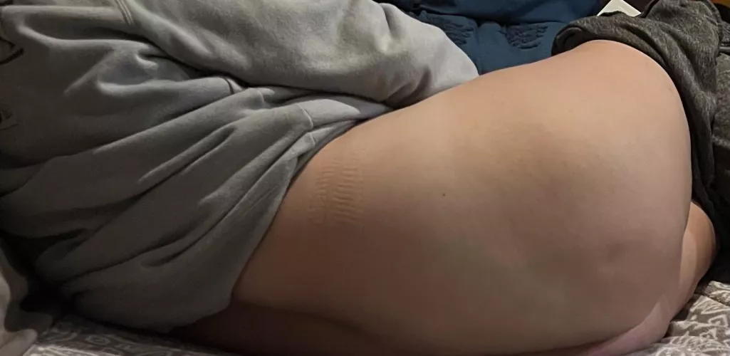 Wife's ass is ready.