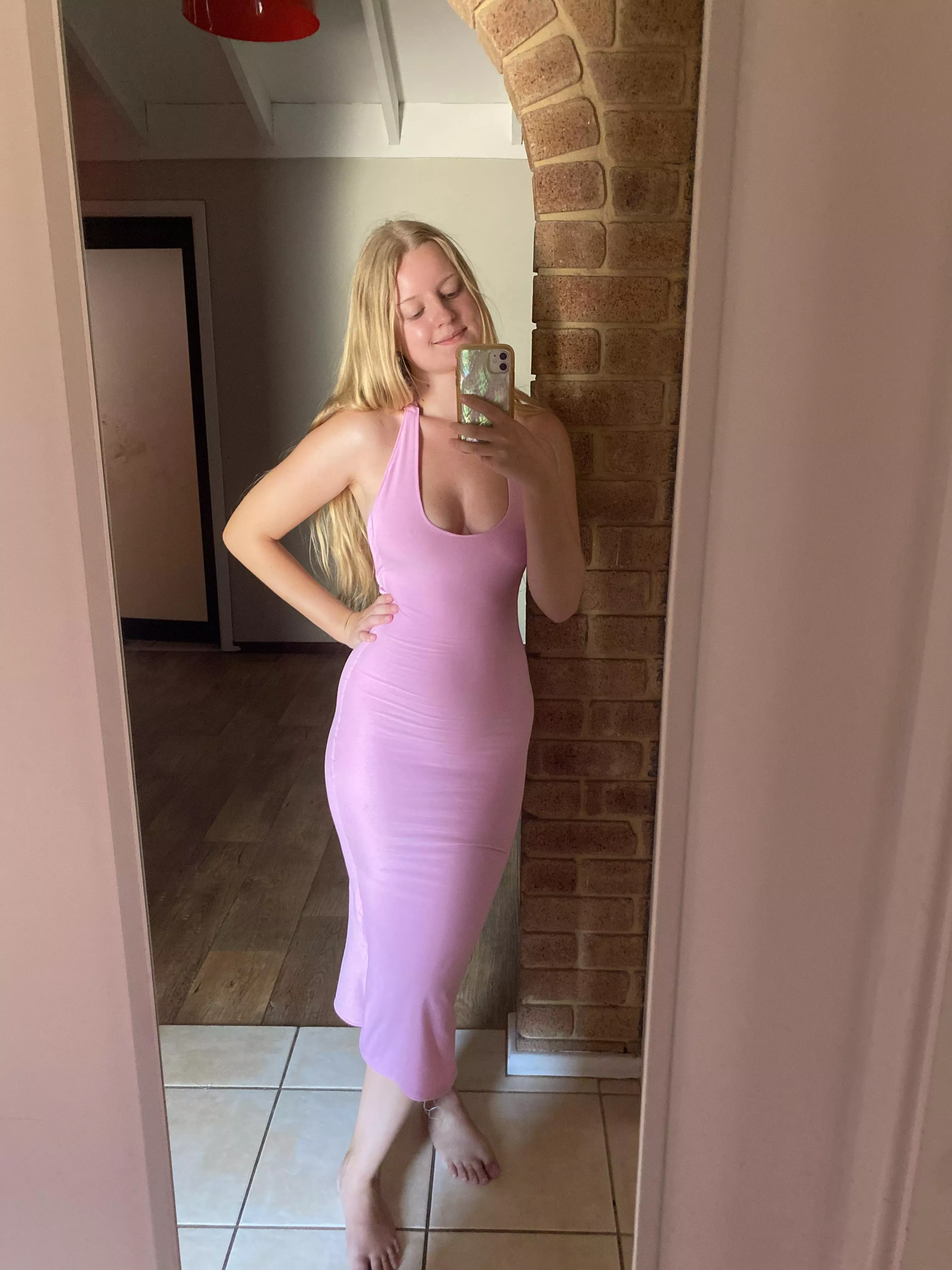 blondes in pink >>>>>