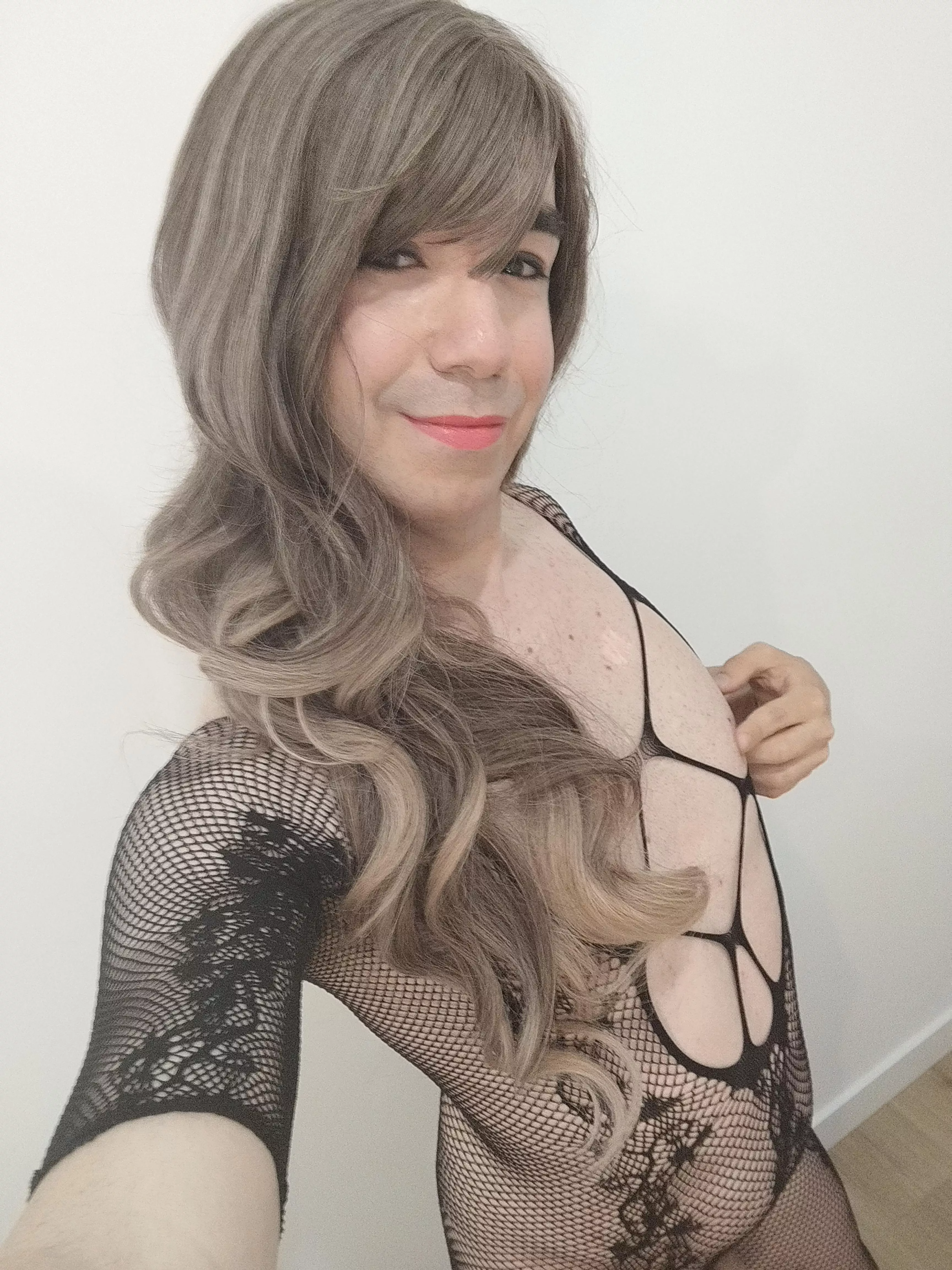I never feel so beautiful as when cross dressing <3