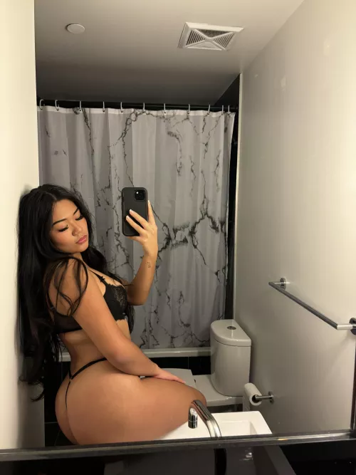 is my ass big enough for an Asian ?!